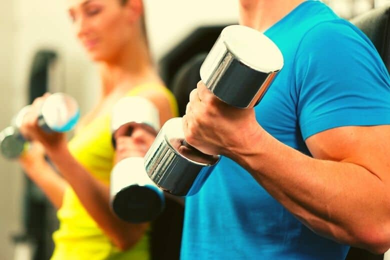 A Beginner Dumbbell Workout Plan & 10 Easy Routines