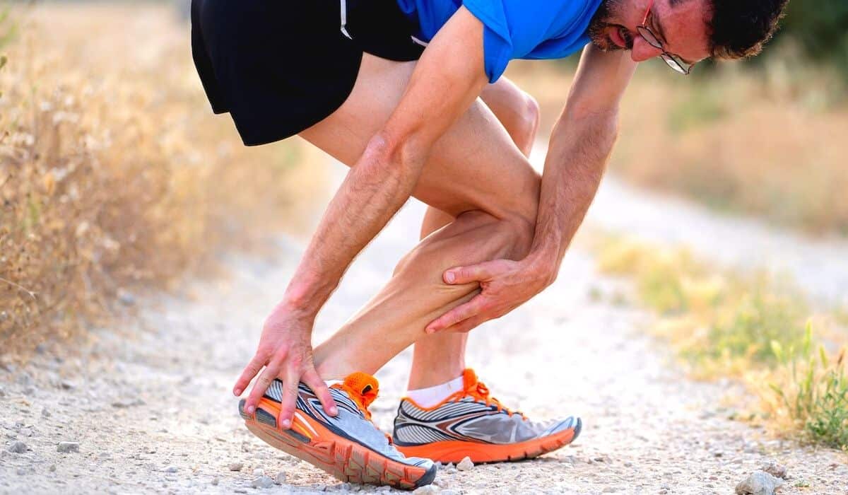 5 Best Shoes for Heel Spurs When Activity Causes Foot Pain